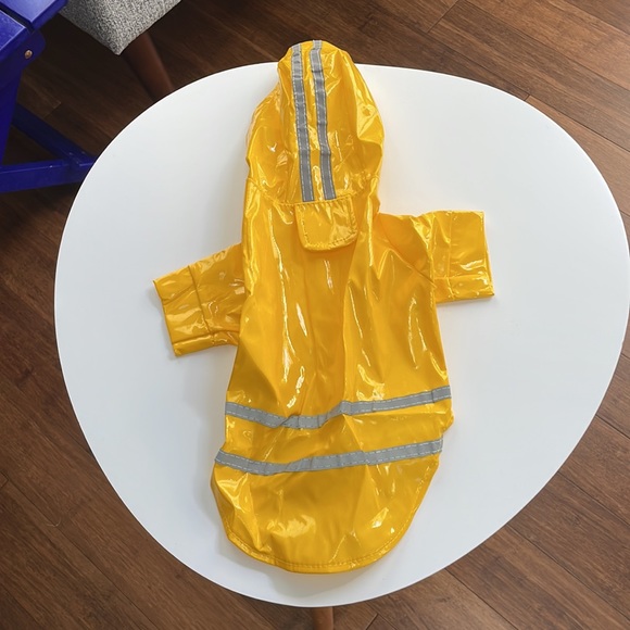 DOG/PET YELLOW RAINCOAT - Picture 6 of 9